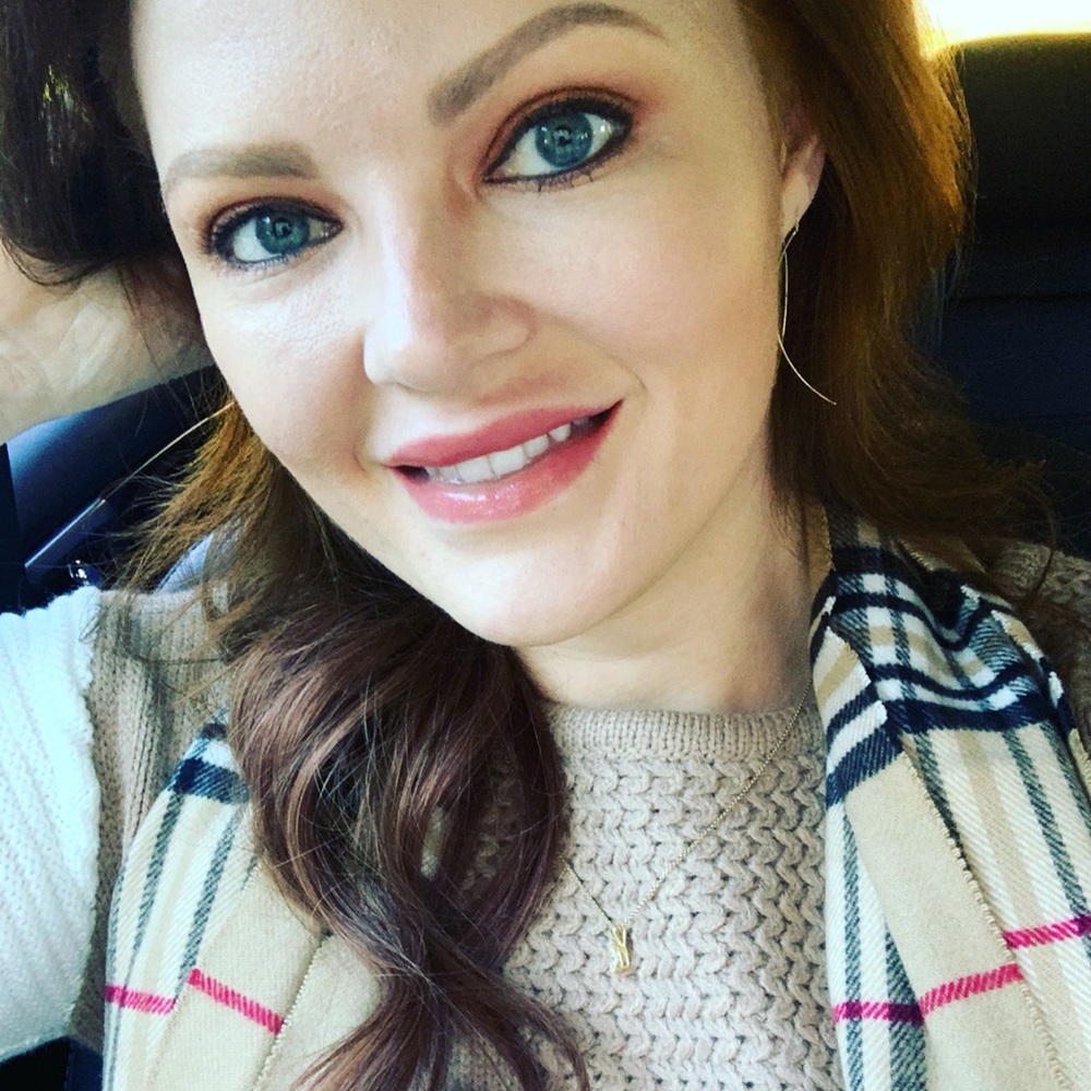 Meet your Posher, Jewelli